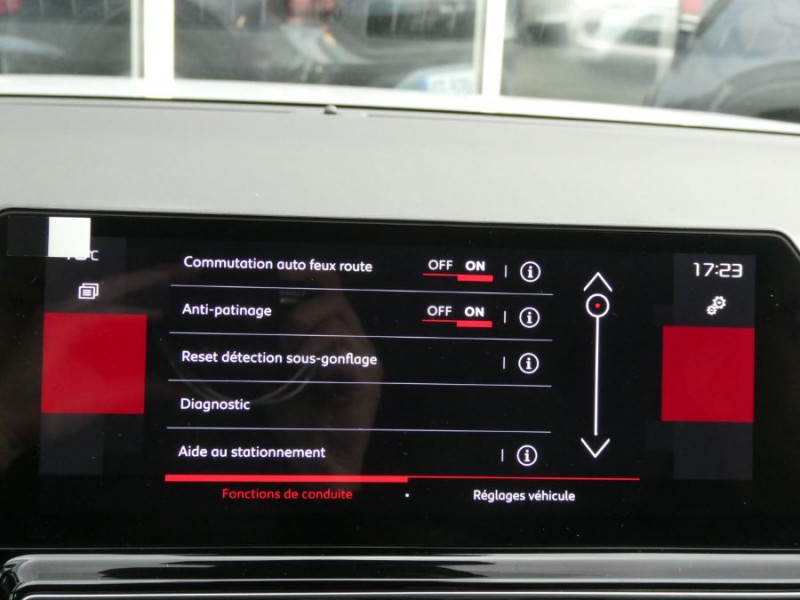 Photo 25 de l'offre de CITROEN C5 AIRCROSS NEW (2) 1.5 BlueHDi 130 EAT8 MAX Bi Ton à 29950€ chez Mérignac auto