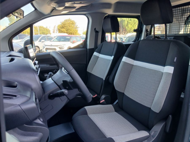 Photo 5 de l'offre de CITROEN BERLINGO 1.5 BlueHDi 130 EAT8 N1 PACK ADML Camera Induction 3 Sièges Arr. à 28450€ chez Mérignac auto