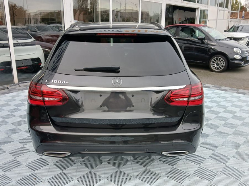 Photo 10 de l'offre de MERCEDES-BENZ CLASSE C SW IV 300 DE 306cv 9G-Tronic Hybride Rech. AMG LINE Attel. à 34500€ chez Mérignac auto