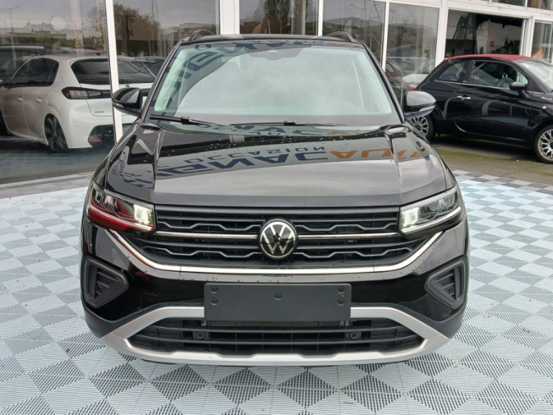 Photo 9 de l'offre de VOLKSWAGEN T-CROSS 1.0 TSI 116 DSG7 PACK JA17 08/25 Key Less Camera Radars RER Privacy Glass à 26950€ chez Mérignac auto