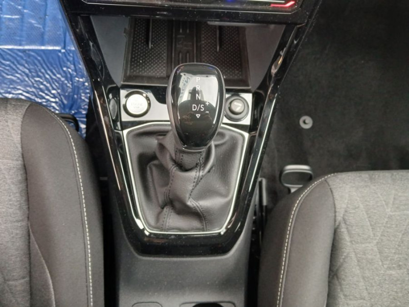 Photo 26 de l'offre de VOLKSWAGEN T-CROSS 1.0 TSI 116 DSG7 PACK JA17 08/25 Key Less Camera Radars RER Privacy Glass à 26950€ chez Mérignac auto