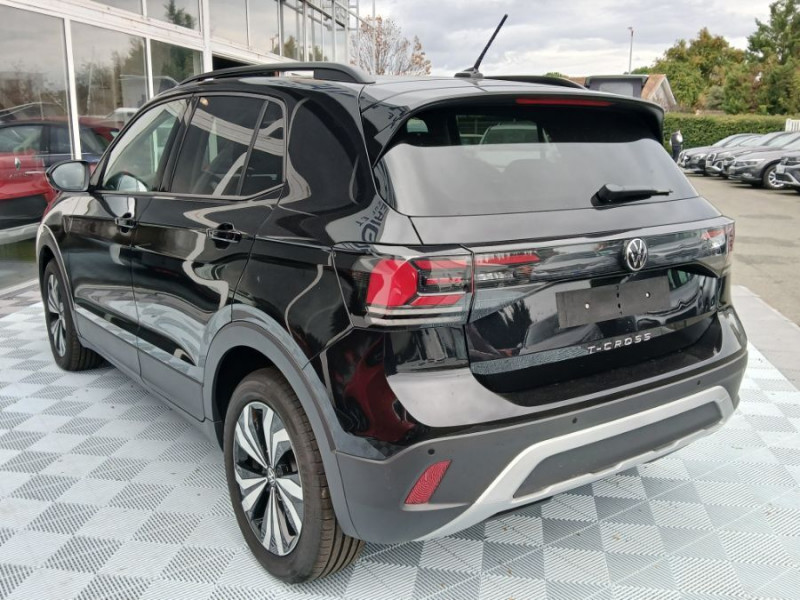 Photo 11 de l'offre de VOLKSWAGEN T-CROSS 1.0 TSI 116 DSG7 PACK JA17 08/25 Key Less Camera Radars RER Privacy Glass à 26950€ chez Mérignac auto