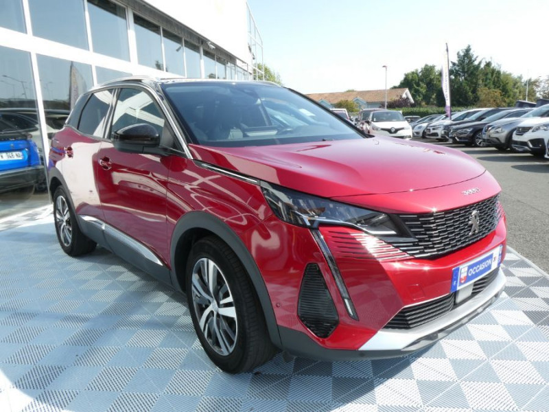 Photo 2 de l'offre de PEUGEOT 3008 II (2) 1.5 BlueHDi 130 EAT8 ALLURE PACK Hayon EL. ACC Camera à 25450€ chez Mérignac auto
