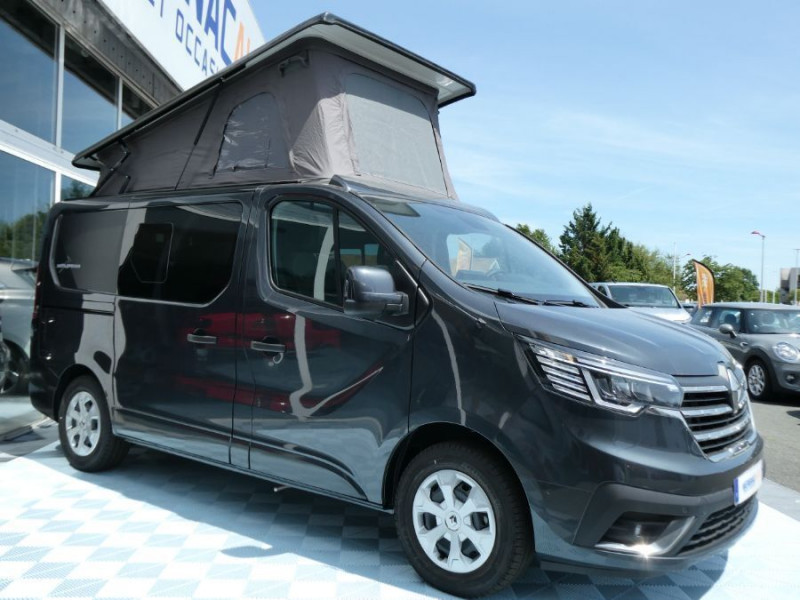 Photo 3 de l'offre de RENAULT TRAFIC VAN ANTILOPE VAN Aménagé FLEX PLUS 2.0 DCi 130 BVM6 L1 PK Confort 4PL Attel+Pte Vélo DISPO à 56000€ chez Mérignac auto