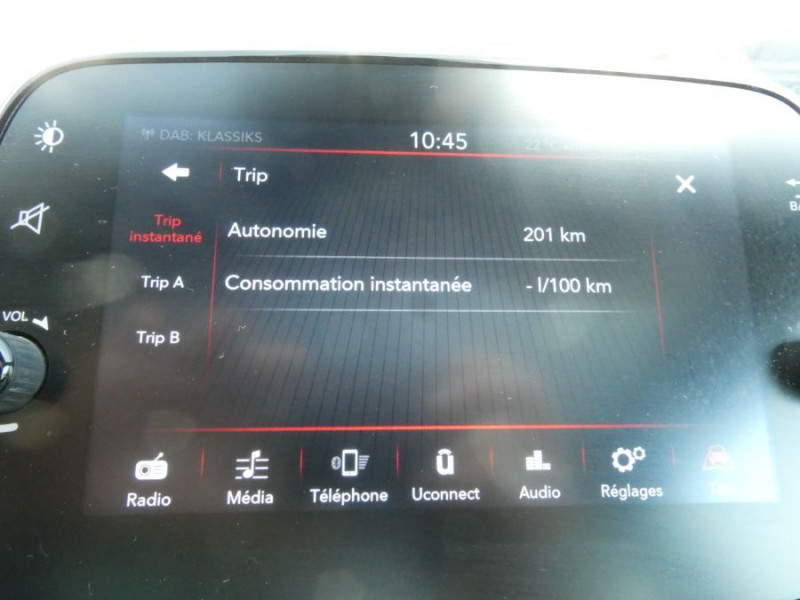 Photo 18 de l'offre de FIAT 500 1.0 70 BVM6 HYBRID DOLCEVITA Toit Pano CarPlay 7" à 13450€ chez Mérignac auto