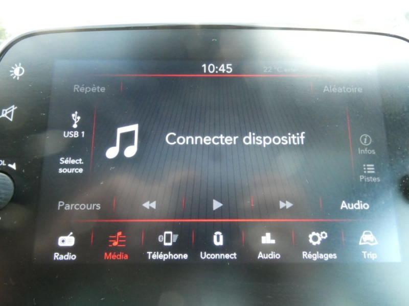 Photo 6 de l'offre de FIAT 500 1.0 70 BVM6 HYBRID DOLCEVITA Toit Pano CarPlay 7" à 13450€ chez Mérignac auto