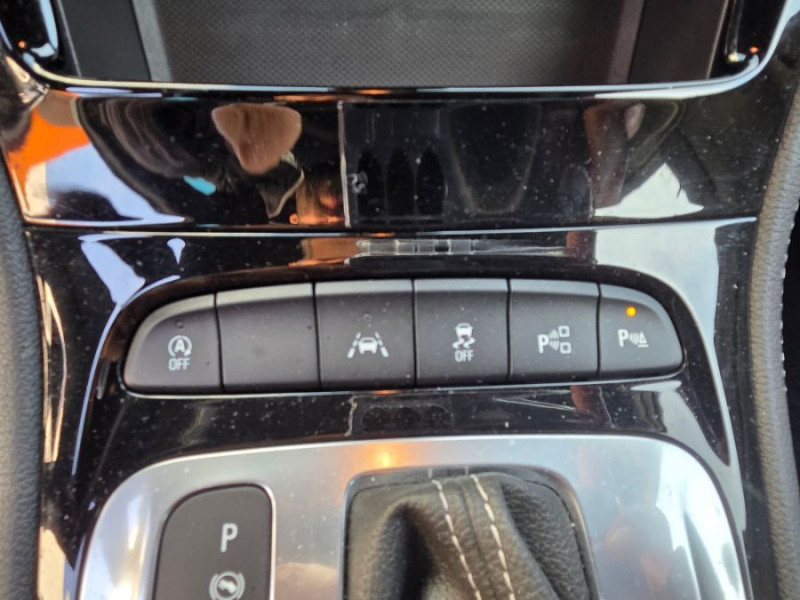 Photo 19 de l'offre de OPEL ASTRA V 1.5 TURBO D 122 BVA9 ULTIMATE Mi CUIR JA18 Options... à 16990€ chez Mérignac auto