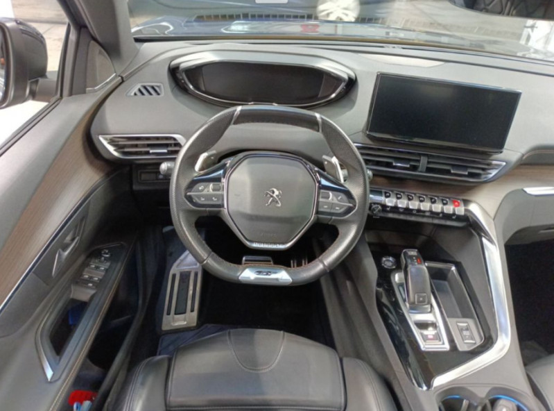 Photo 4 de l'offre de PEUGEOT 5008 II 1.5 BlueHDi 130 EAT8 GT PACK Full CUIR TOE Hayon EL. 360° Hifi 7PL à 34500€ chez Mérignac auto