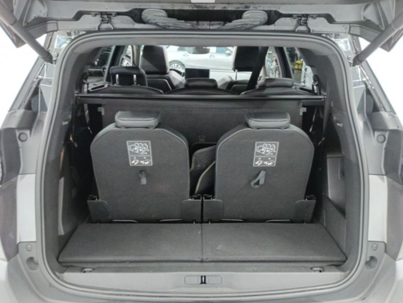 Photo 7 de l'offre de PEUGEOT 5008 II 1.5 BlueHDi 130 EAT8 GT PACK Full CUIR TOE Hayon EL. 360° Hifi 7PL à 34500€ chez Mérignac auto
