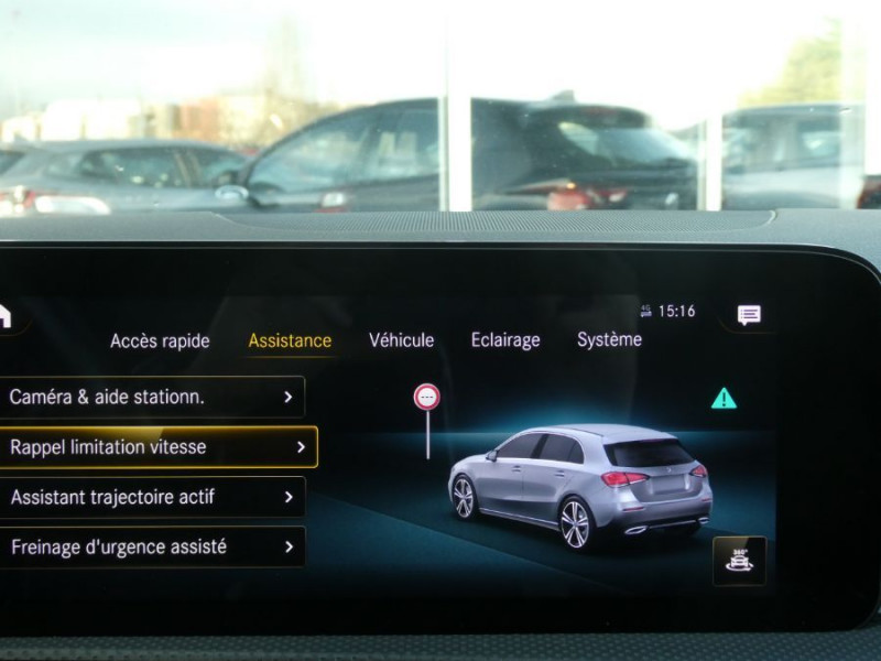 Photo 30 de l'offre de MERCEDES-BENZ CLASSE A IV 200D 150 8G-DCT 4MATIC AMG LINE Pack Premium Plus TOE 1ère Main à 32890€ chez Mérignac auto