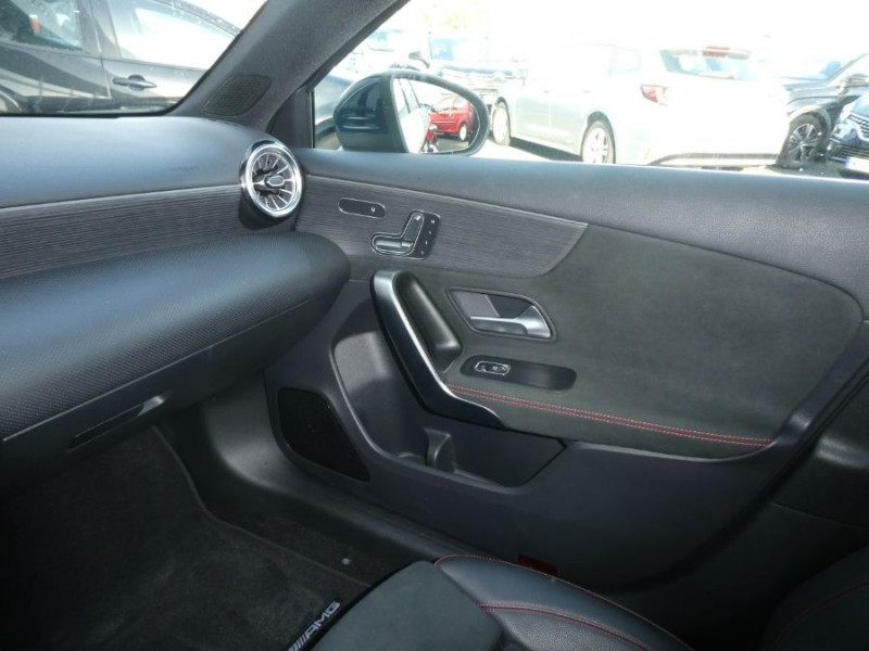 Photo 41 de l'offre de MERCEDES-BENZ CLASSE A IV 200D 150 8G-DCT 4MATIC AMG LINE Pack Premium Plus TOE 1ère Main à 32890€ chez Mérignac auto