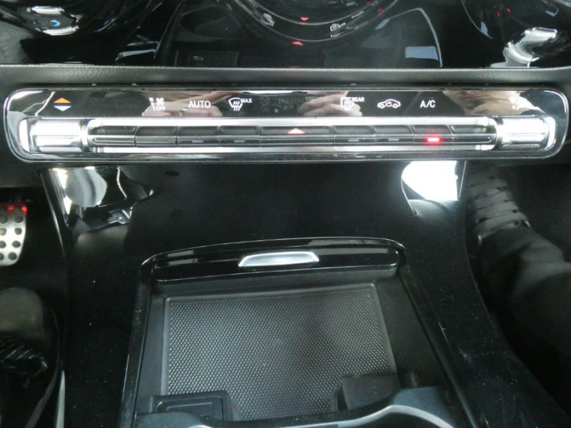 Photo 39 de l'offre de MERCEDES-BENZ CLASSE A IV 200D 150 8G-DCT 4MATIC AMG LINE Pack Premium Plus TOE 1ère Main à 32890€ chez Mérignac auto