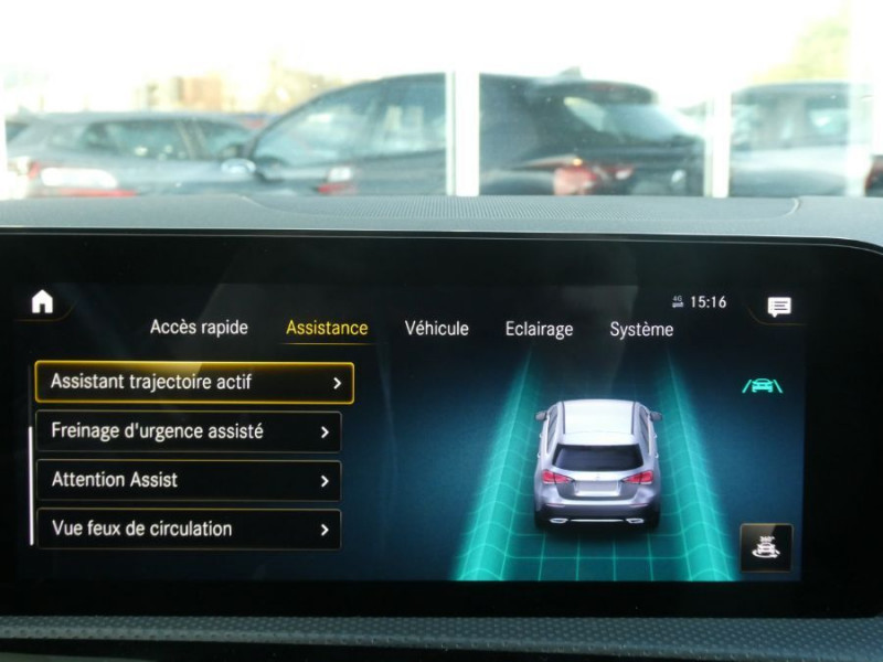 Photo 32 de l'offre de MERCEDES-BENZ CLASSE A IV 200D 150 8G-DCT 4MATIC AMG LINE Pack Premium Plus TOE 1ère Main à 32890€ chez Mérignac auto