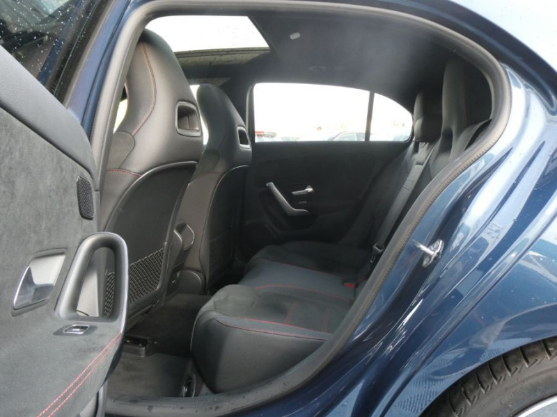 Photo 22 de l'offre de MERCEDES-BENZ CLASSE A IV 200D 150 8G-DCT 4MATIC AMG LINE Pack Premium Plus TOE 1ère Main à 32890€ chez Mérignac auto