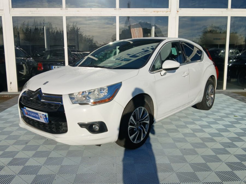 Citroen DS4 1.2 PureTech 130 BVM6 SO CHIC GPS JA17 ESSENCE BLANCHE Occasion à vendre