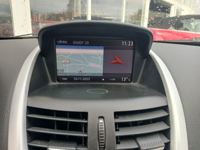 Photo 6 de l'offre de PEUGEOT 207 1.4 HDI 68 ACTIVE 5P GPS CLIM Auto Pack Urbain Distri Neuve 1ère Main à 6990€ chez Mérignac auto