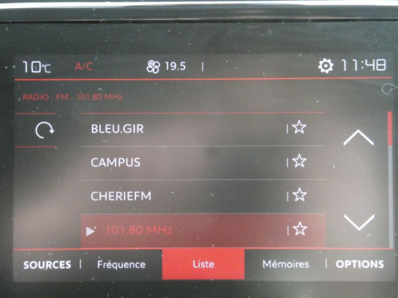 Photo 21 de l'offre de CITROEN C3 III 1.2 PureTech 82 SHINE CarPlay SC TOIT Pano JA16 à 10650€ chez Mérignac auto