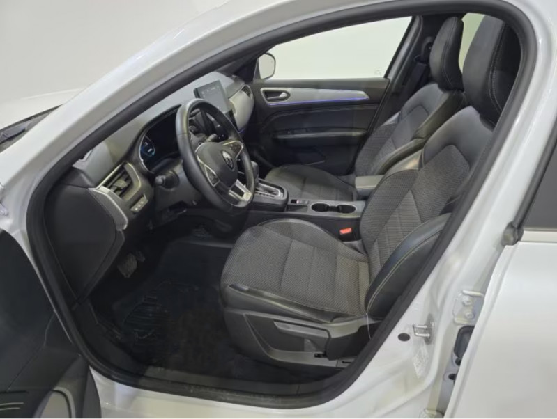Photo 4 de l'offre de RENAULT ARKANA 1.6 E-TECH 145 BVA HYBRIDE TECHNO RS TOIT Ouvrant GPS 9.3" JA18 à 23950€ chez Mérignac auto