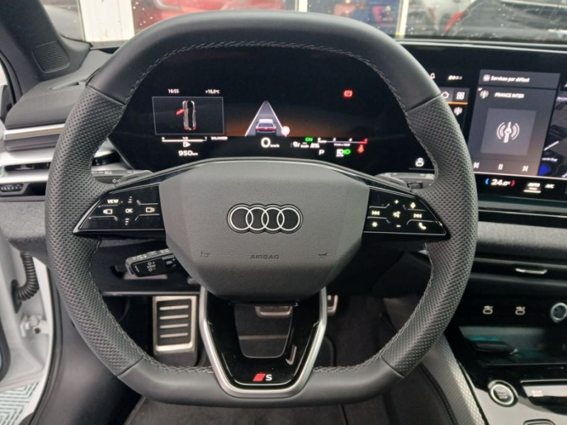 Photo 14 de l'offre de AUDI A5 AVANT III 2.0 TDI 204 S Tronic 7 S LINE Pack Tech Plus Matrix 2 Ecrans à 53990€ chez Mérignac auto