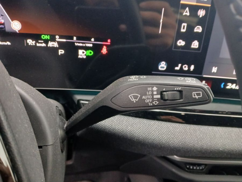 Photo 23 de l'offre de AUDI A5 AVANT III 2.0 TDI 204 S Tronic 7 S LINE Pack Tech Plus Matrix 2 Ecrans à 53990€ chez Mérignac auto