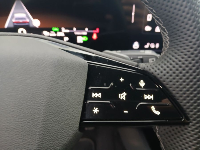 Photo 21 de l'offre de AUDI A5 AVANT III 2.0 TDI 204 S Tronic 7 S LINE Pack Tech Plus Matrix 2 Ecrans à 53990€ chez Mérignac auto