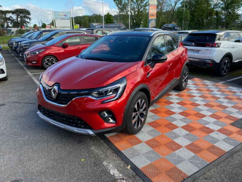 Photo 11 de l'offre de RENAULT CAPTUR II 1.3 MILD HYBRID 140 MHEV EDC6 TECHNO Camera 360° Radars Key Less à 23950€ chez Mérignac auto