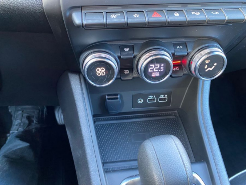 Photo 19 de l'offre de RENAULT CAPTUR II 1.3 MILD HYBRID 140 MHEV EDC6 TECHNO Camera 360° Radars Key Less à 23950€ chez Mérignac auto