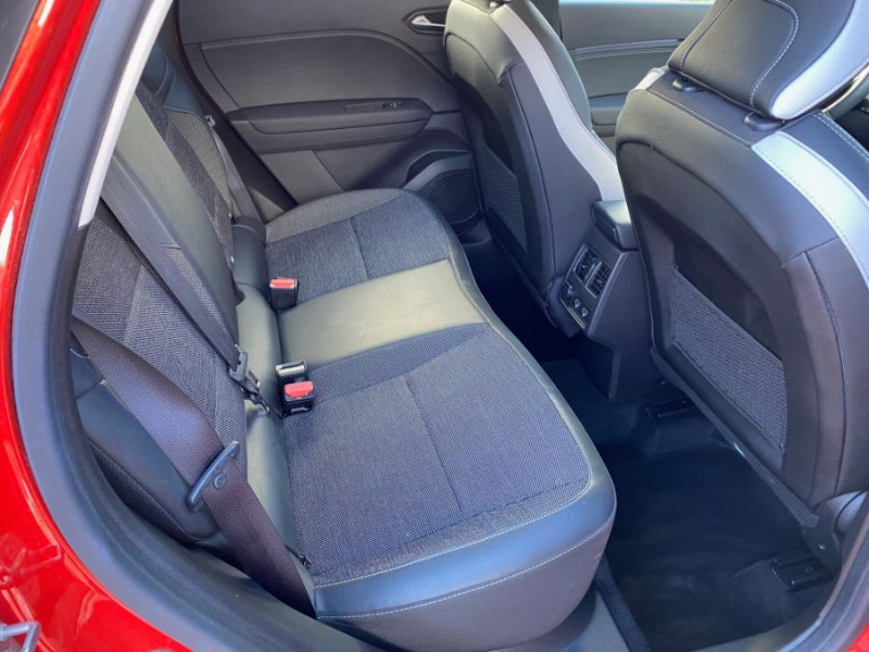 Photo 16 de l'offre de RENAULT CAPTUR II 1.3 MILD HYBRID 140 MHEV EDC6 TECHNO Camera 360° Radars Key Less à 23950€ chez Mérignac auto