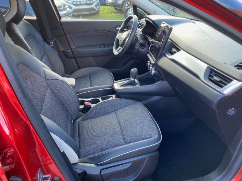 Photo 15 de l'offre de RENAULT CAPTUR II 1.3 MILD HYBRID 140 MHEV EDC6 TECHNO Camera 360° Radars Key Less à 23950€ chez Mérignac auto