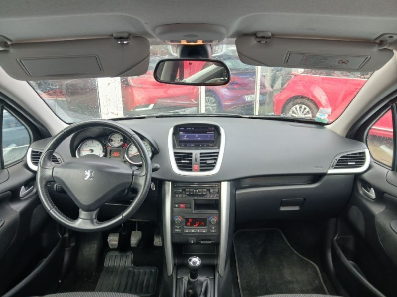 Photo 12 de l'offre de PEUGEOT 207 1.4 HDI 68 ACTIVE 5P GPS CLIM Auto Pack Urbain Distri Neuve 1ère Main à 6990€ chez Mérignac auto