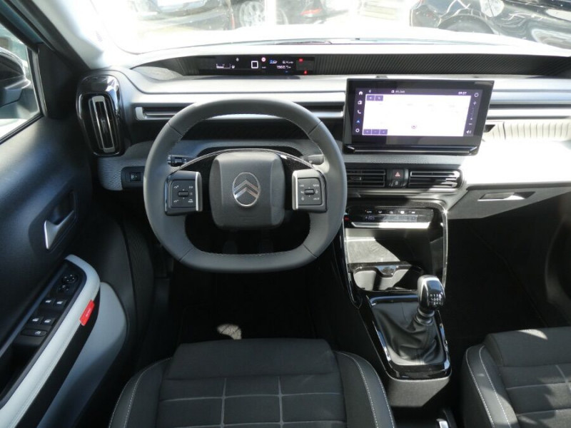 Photo 4 de l'offre de CITROEN C3 NEW 1.2 PureTech 100 BVM6 MAX GPS Camera à 18250€ chez Mérignac auto