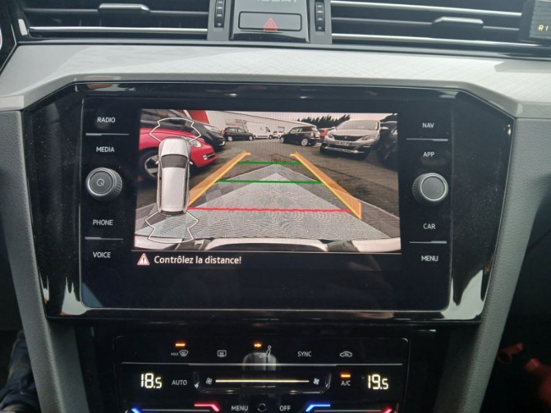 Photo 7 de l'offre de VOLKSWAGEN PASSAT SW VIII 1.4 TSI 218 HYBRID Rechargeable GTE 1ère Main Suivi à 26450€ chez Mérignac auto
