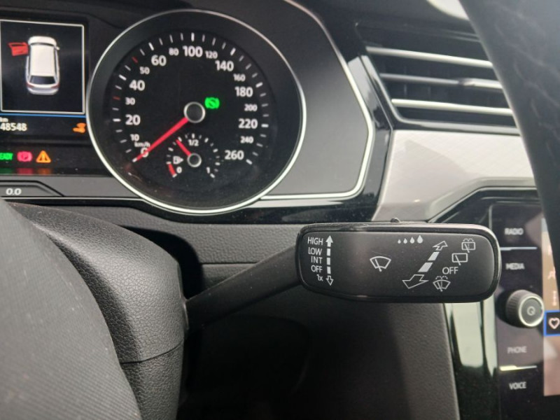 Photo 23 de l'offre de VOLKSWAGEN PASSAT SW VIII 1.4 TSI 218 HYBRID Rechargeable GTE 1ère Main Suivi à 26450€ chez Mérignac auto