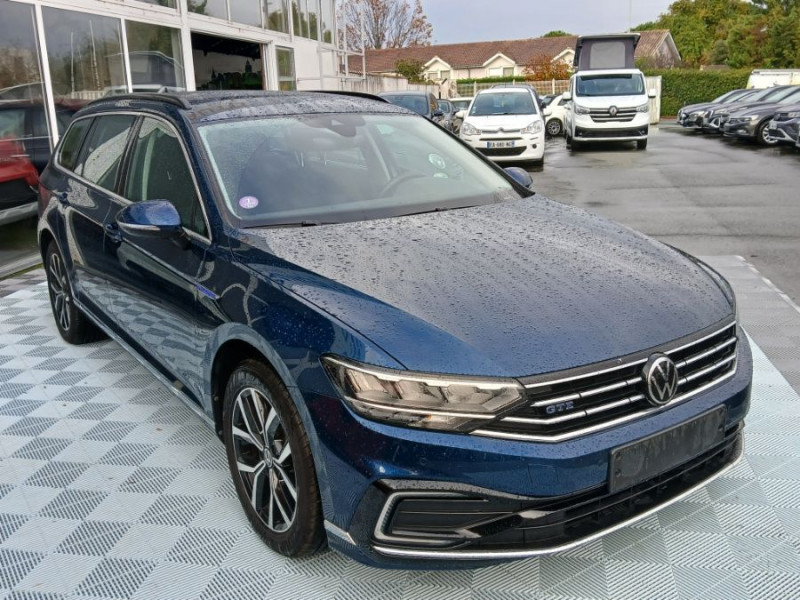 Photo 2 de l'offre de VOLKSWAGEN PASSAT SW VIII 1.4 TSI 218 HYBRID Rechargeable GTE 1ère Main Suivi à 26450€ chez Mérignac auto