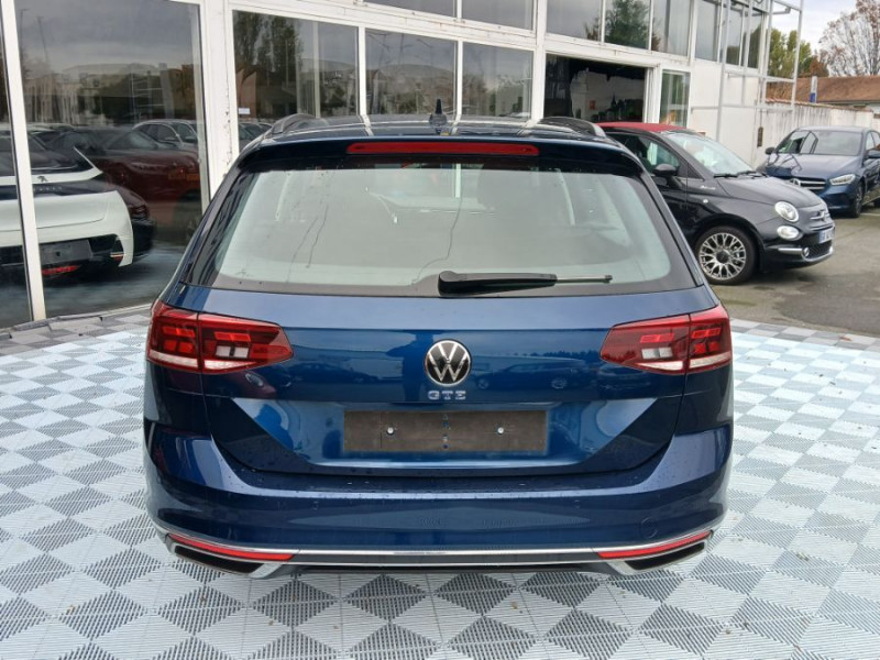Photo 10 de l'offre de VOLKSWAGEN PASSAT SW VIII 1.4 TSI 218 HYBRID Rechargeable GTE 1ère Main Suivi à 26450€ chez Mérignac auto