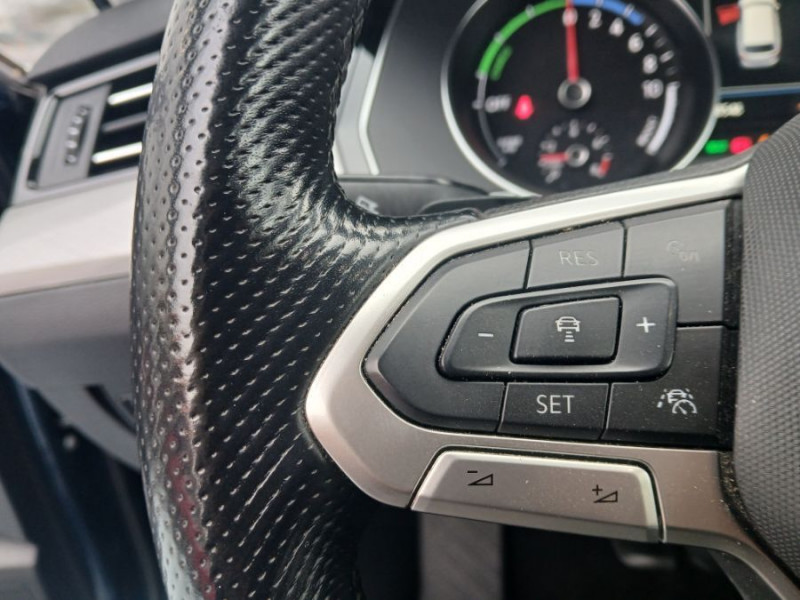 Photo 20 de l'offre de VOLKSWAGEN PASSAT SW VIII 1.4 TSI 218 HYBRID Rechargeable GTE 1ère Main Suivi à 26450€ chez Mérignac auto