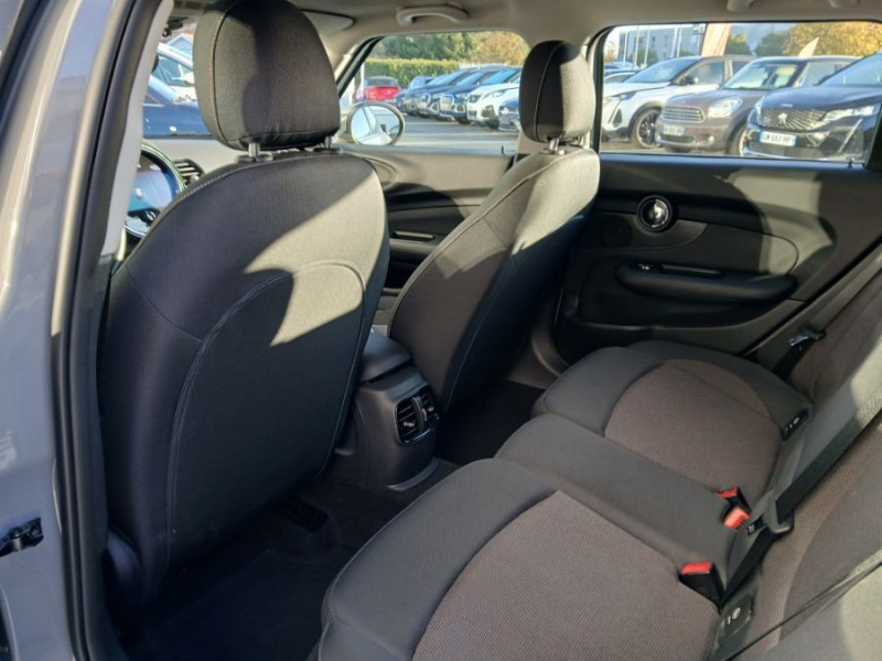 Photo 16 de l'offre de MINI CLUBMAN III ONE D 116 BVA Nv GPS LED CarPlay Clim Auto 1ère Main à 21950€ chez Mérignac auto