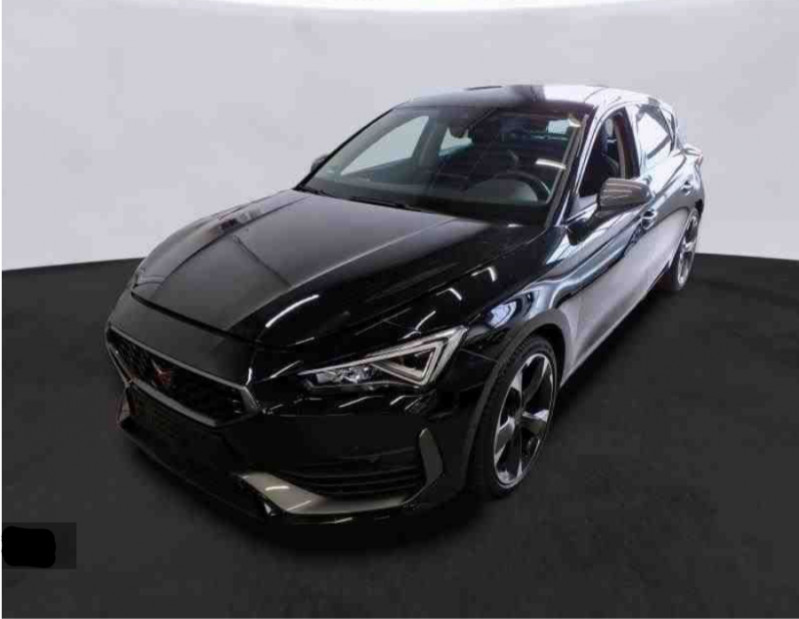 Photo 1 de l'offre de CUPRA LEON IV 1.5 TSI 150 DSG GPS Camera JA18 SC Key Less à 27950€ chez Mérignac auto