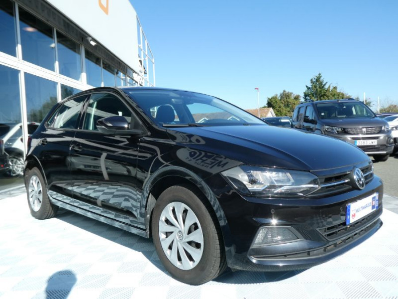 Photo 2 de l'offre de VOLKSWAGEN POLO VI 1.6 TDI 95 CONFORTLINE GPS Radars à 16950€ chez Mérignac auto