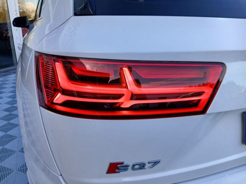 Photo 17 de l'offre de AUDI SQ7 4.0 V8 TDI 435 Tiptronic Quattro S LINE 7PL Attel. à 57500€ chez Mérignac auto