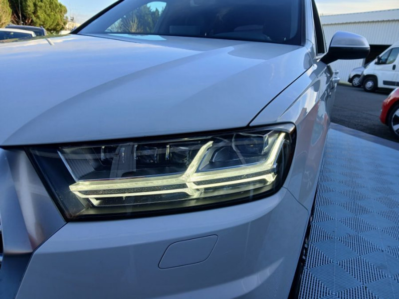 Photo 16 de l'offre de AUDI SQ7 4.0 V8 TDI 435 Tiptronic Quattro S LINE 7PL Attel. à 57500€ chez Mérignac auto