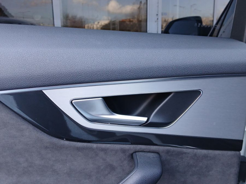 Photo 43 de l'offre de AUDI SQ7 4.0 V8 TDI 435 Tiptronic Quattro S LINE 7PL Attel. à 57500€ chez Mérignac auto