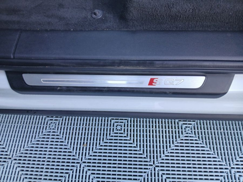 Photo 39 de l'offre de AUDI SQ7 4.0 V8 TDI 435 Tiptronic Quattro S LINE 7PL Attel. à 57500€ chez Mérignac auto