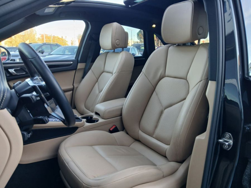 Photo 14 de l'offre de PORSCHE MACAN II 3.0 V6 S 354 PDK TOE JA19 1ère Main à 65900€ chez Mérignac auto