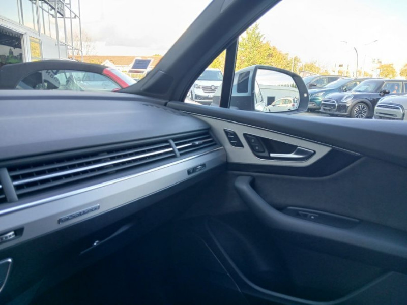 Photo 38 de l'offre de AUDI SQ7 4.0 V8 TDI 435 Tiptronic Quattro S LINE 7PL Attel. à 57500€ chez Mérignac auto