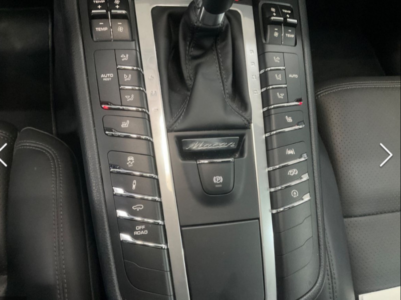 Photo 10 de l'offre de PORSCHE MACAN II 3.0 V6 S 354 PDK TOE PDLS SEM JA20 1ère Main à 58900€ chez Mérignac auto
