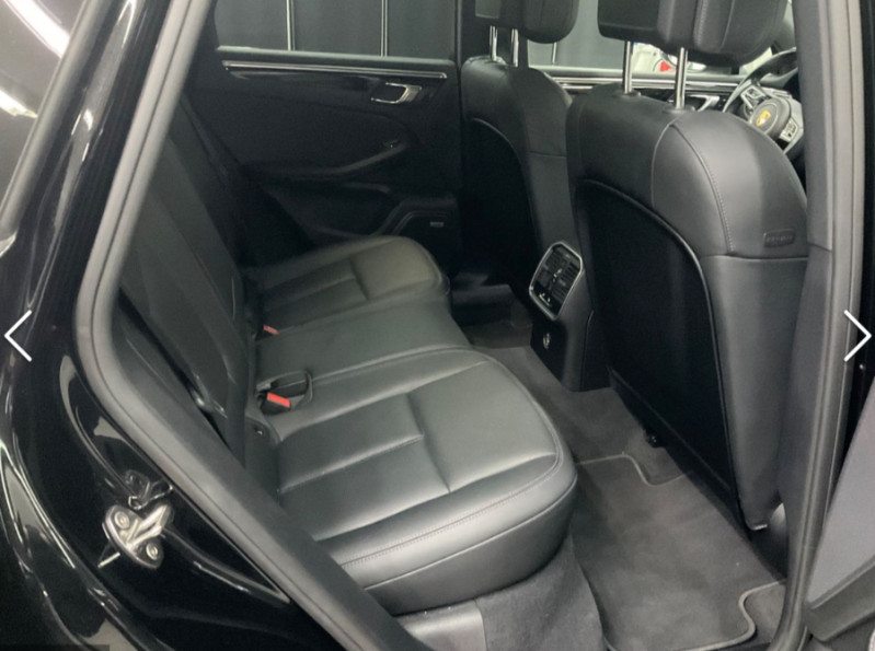 Photo 12 de l'offre de PORSCHE MACAN II 3.0 V6 S 354 PDK TOE PDLS SEM JA20 1ère Main à 58900€ chez Mérignac auto