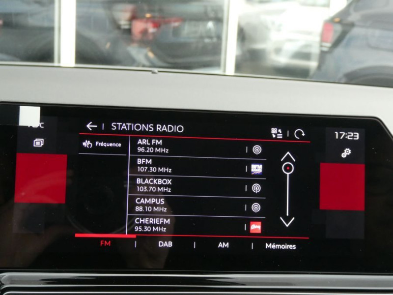 Photo 11 de l'offre de CITROEN C5 AIRCROSS NEW (2) 1.5 BlueHDi 130 EAT8 MAX à 28950€ chez Mérignac auto