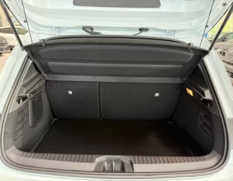 Photo 11 de l'offre de RENAULT CLIO V 0.9 TCe 90 BVM6 ESPRIT ALPINE GPS 9.3" Cockpit JA17 à 20950€ chez Mérignac auto