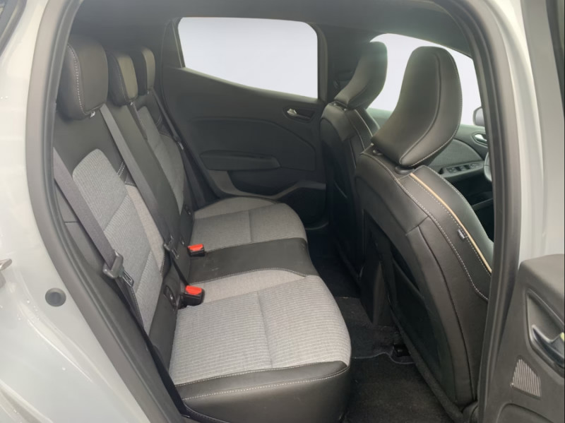 Photo 7 de l'offre de RENAULT CLIO V 0.9 TCe 90 BVM6 TECHNO GPS Camera JA16 à 18770€ chez Mérignac auto